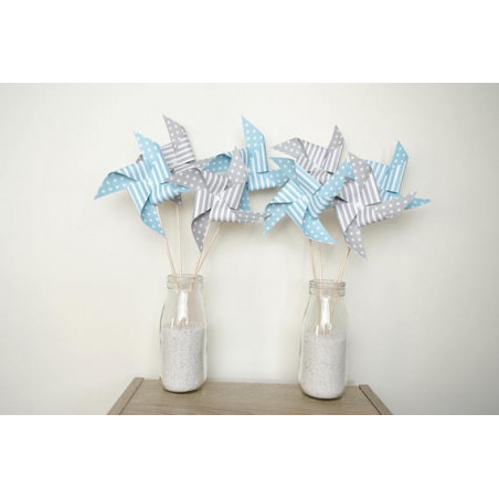 Décoration candy bar baptême garçon gris et bleu moulin à vent