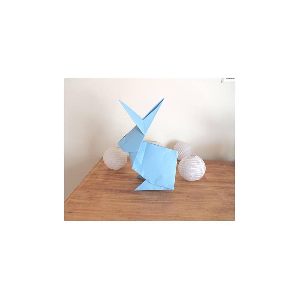 Grand Totem lapin en origami bleu