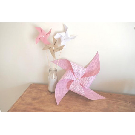 Grand moulin à vent format rose décoration candy bar bapteme fille