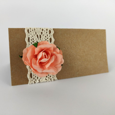 Marque place mariage kraft dentelle et fleur en papier pêche