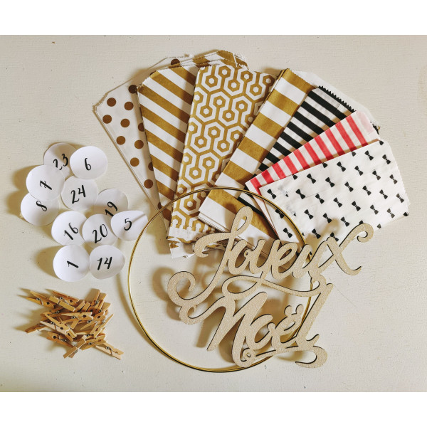 Calendrier de l'avent DIY pochettes doré, rouge, noir,