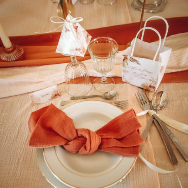 Boîte à dragées Contenants dragées mariage Tipi pyramide Coachella, Terracotta, Blush et Or pampa bohème hippie