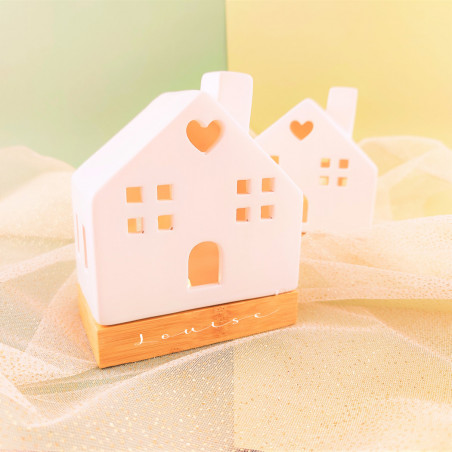 Décoration de Noël personnalisée maisonnette de village en céramique et bois