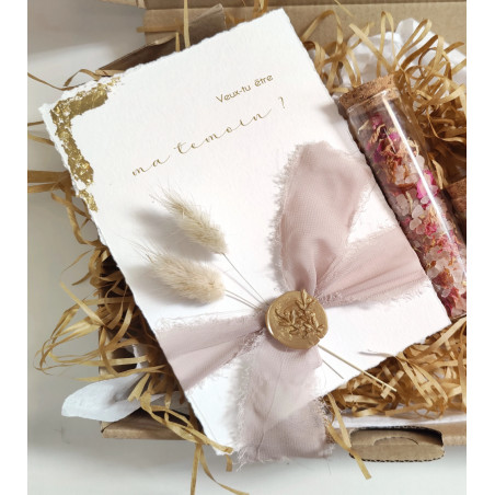Box coffret cadeau demande ma témoin - Carte + Bougie parfumée + Marshmallows + Tube de sel et pétales de fleurs