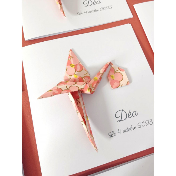 Faire part naissance chic pour fille cigogne en origami en papier japonais fleurs de cerisier