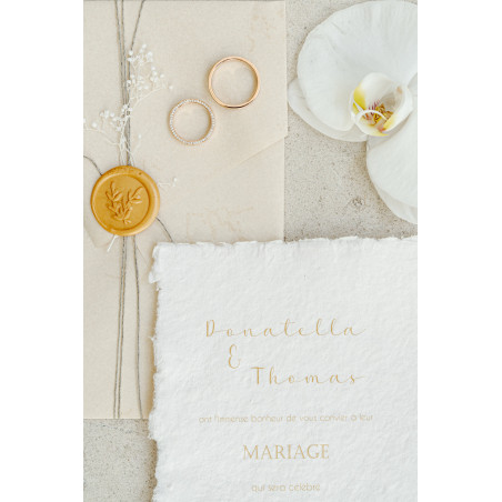 faire part mariage élégant raffiné bords déchirés dorure enveloppe décorée artisanal chiffon coton