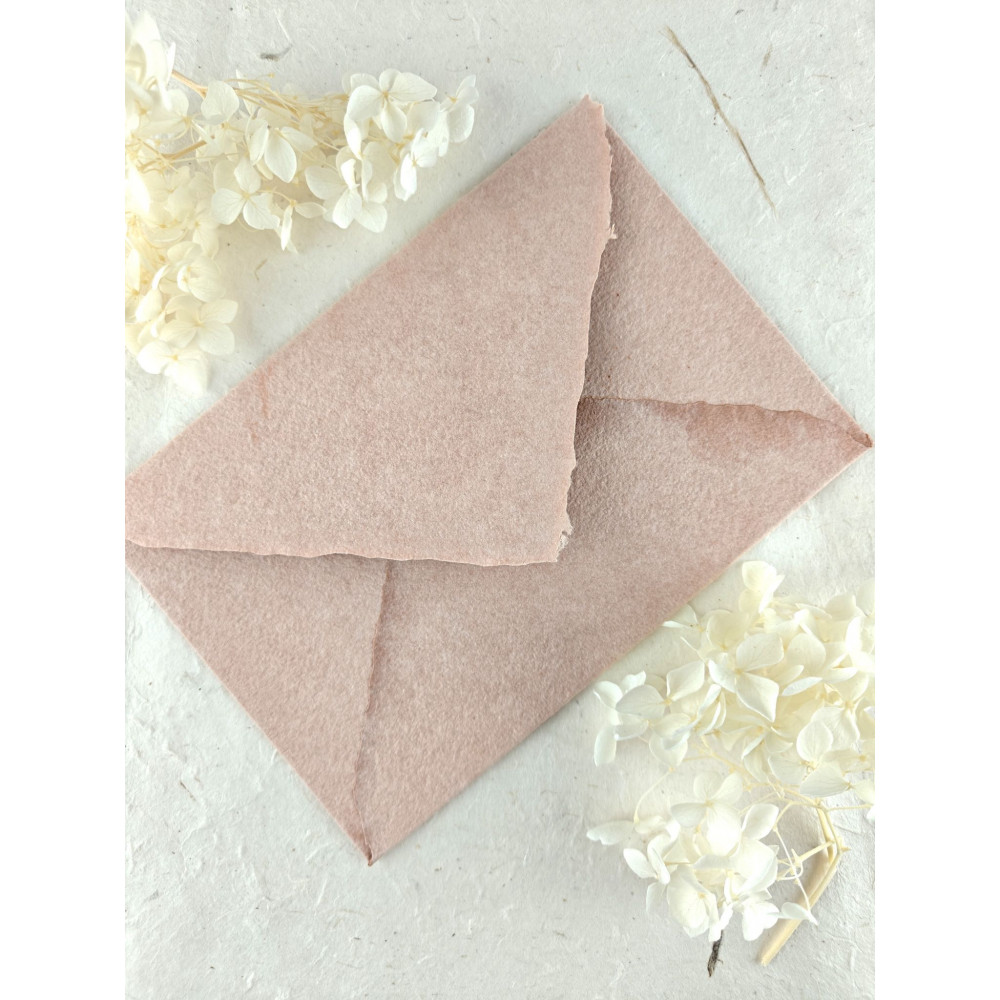 enveloppe faite main artisanale terracotta Terre marron beige rosé mariage bapteme naissance