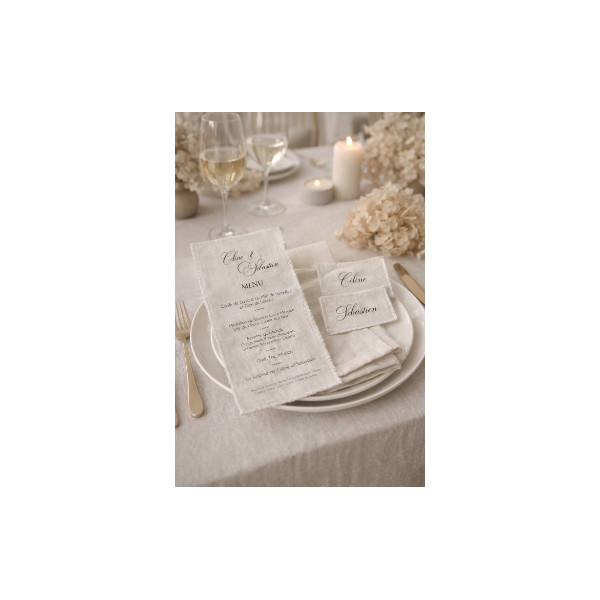 Menu mariage en tissu coton élégant bord déchirés calligraphie