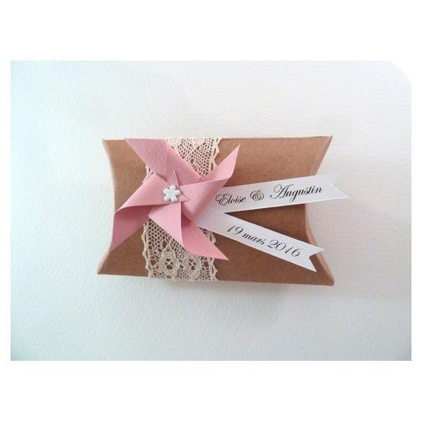 boite a dragees pillow kraft dentelle moulin a vent vieux rose mariage
