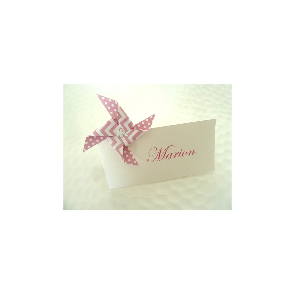 Marque place moulin à vent en origami à motif pois chevron rose 